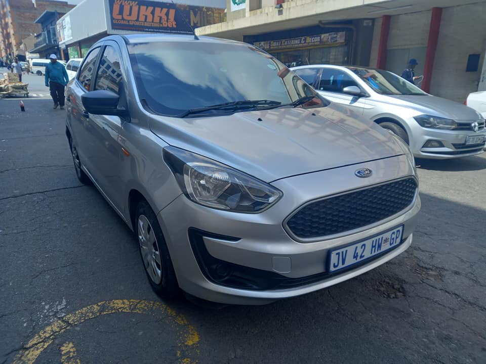 2019 FORD FIGO SEDAN 1.2 PETROL, MANUAL TRANSMISSION, MILEAGE, SILVER COLOR, PRICE