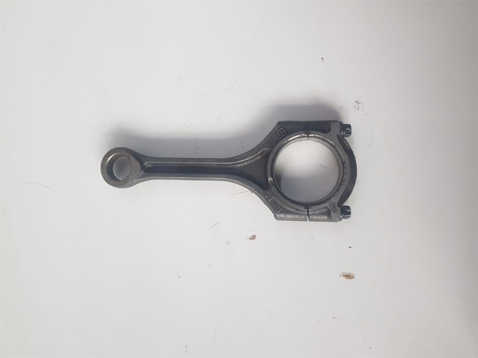 we re stripping completes cars figo, focus, fiesta , kuga , echo sport - Private Seller