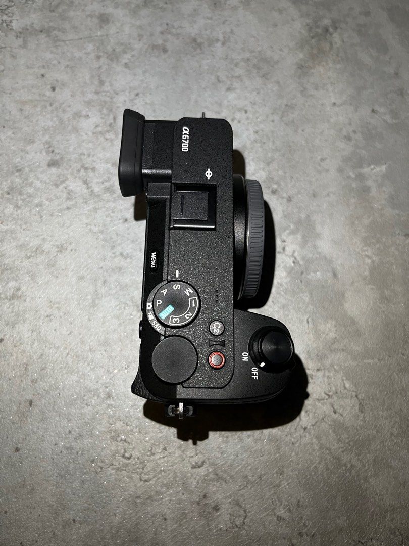 mint sony a6700