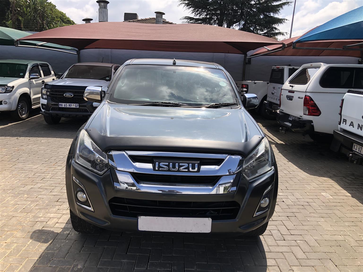 Used 2017 Isuzu KB 300D-Teq double cab LX auto - Private Seller