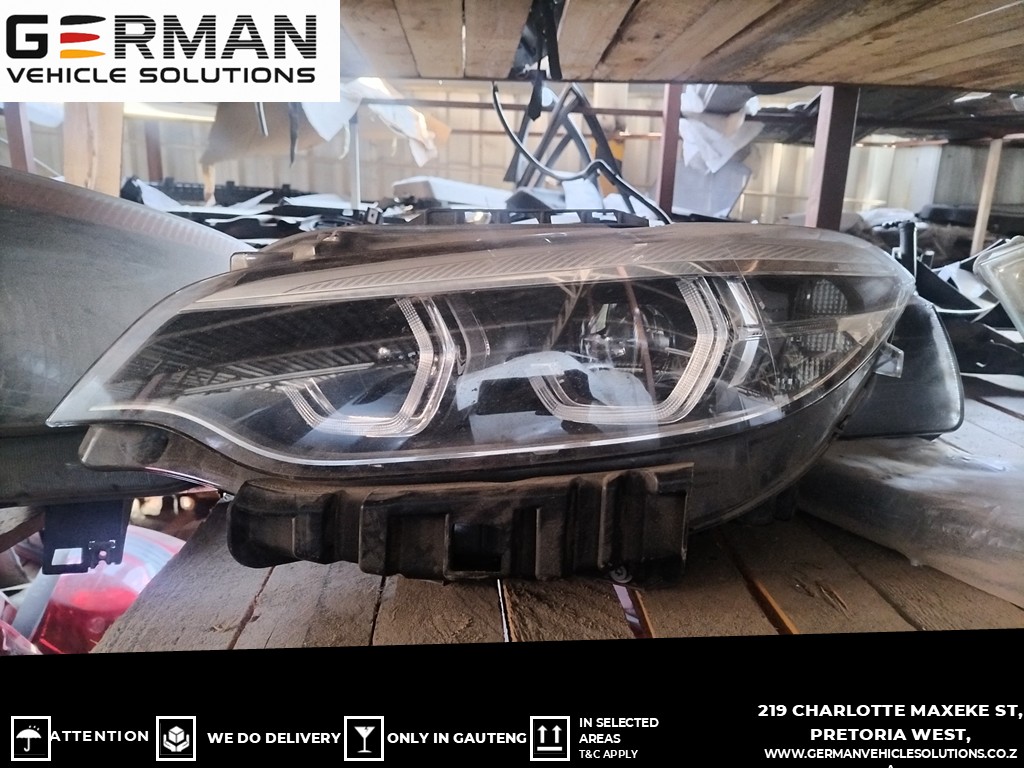 BMW m2 headlight available – pre-owned and 100% functional