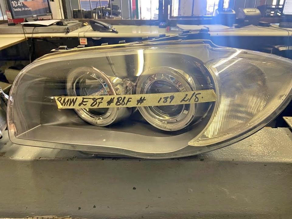 BMW E87 XENON HEADLIGHTS FOR SALE - Private Seller BMW E87 XENON HEADLIGHTS FOR SALE - Private Seller