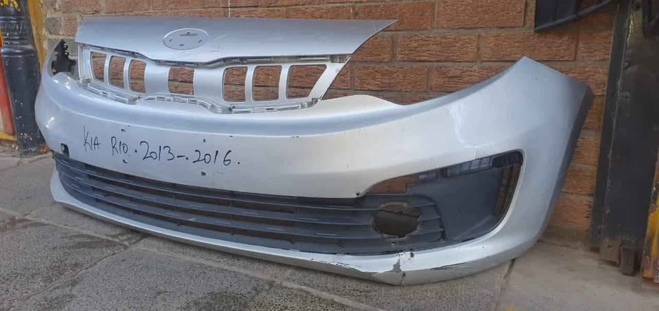 KIA Rio Front Bumper. Call or DM . - Private Seller KIA Rio Front Bumper. Call or DM . - Private Seller