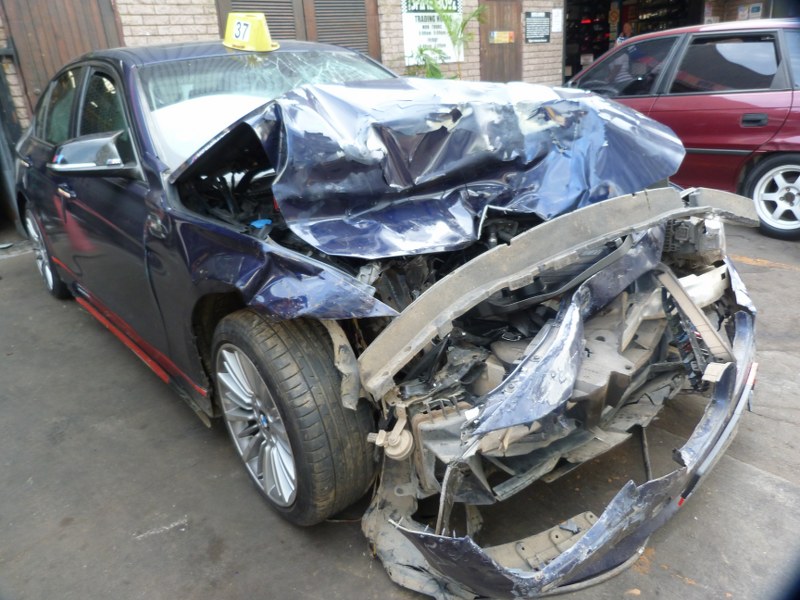 BMW 318i F30 Petrol AT N13 Blue - 2016 SPARESBOYZ STRIPPING FOR SPARES - Private Seller BMW 318i F30 Petrol AT N13 Blue - 2016 SPARESBOYZ STRIPPING FOR SPARES - Private Seller
