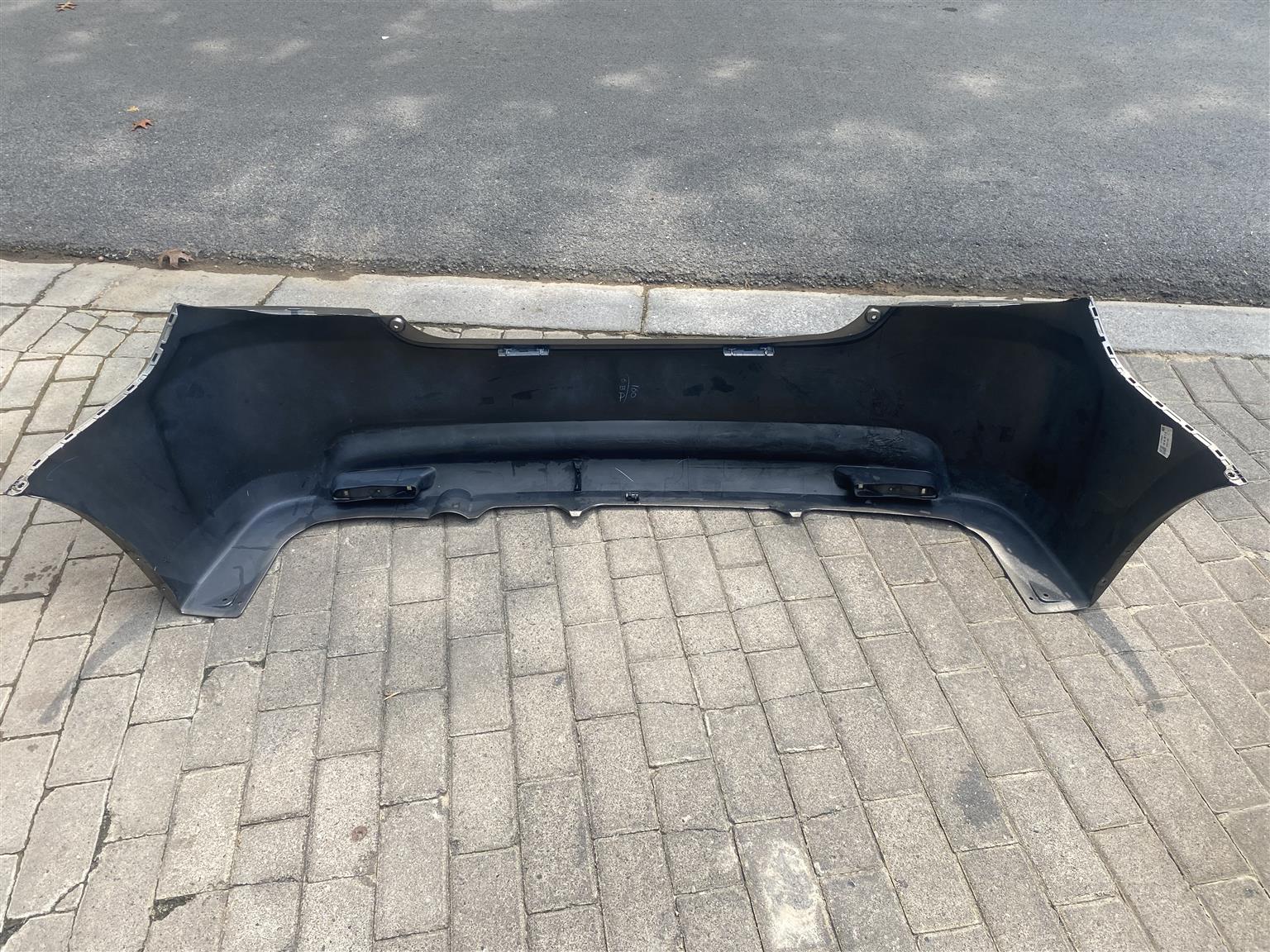 2024 SUZUKI DZIRE REAR BUMPER FOR SALE. IN EXCELLENT CONDITION - Private Seller