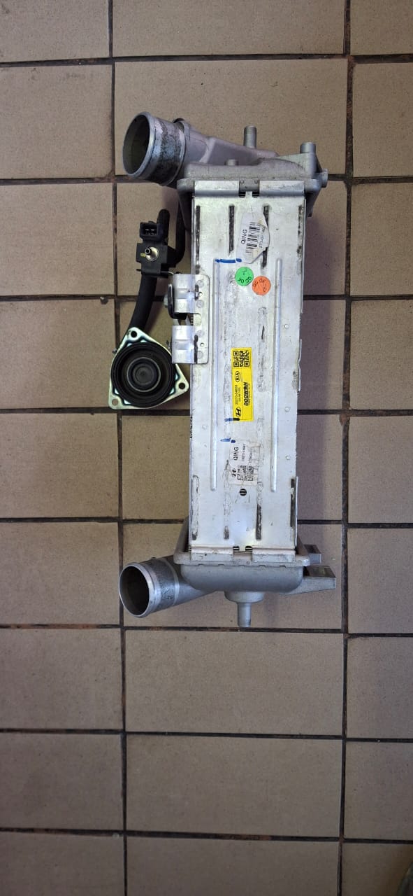 2013 KIA SORENTO AUTOMATIC INTERCOOLER FOR SALE IN GOOD CONDITION - Private Seller 2013 KIA SORENTO AUTOMATIC INTERCOOLER FOR SALE IN GOOD CONDITION - Private Seller
