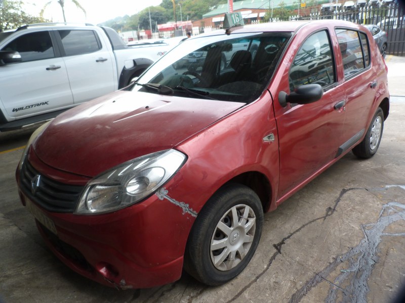 Renault Sandero 1.6 United Manual Red - 2010 STRIPPING FOR SPARES - Private Seller Renault Sandero 1.6 United Manual Red - 2010 STRIPPING FOR SPARES - Private Seller