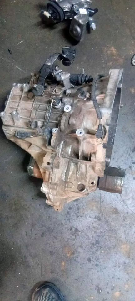 KIA PEGAS MANUAL GEARBOX AVAILABLE - Private Seller KIA PEGAS MANUAL GEARBOX AVAILABLE - Private Seller