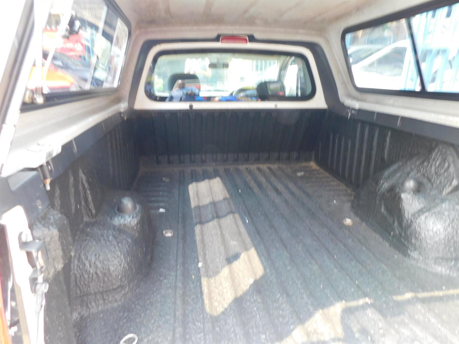 Nissan NP200 1.6i loaded