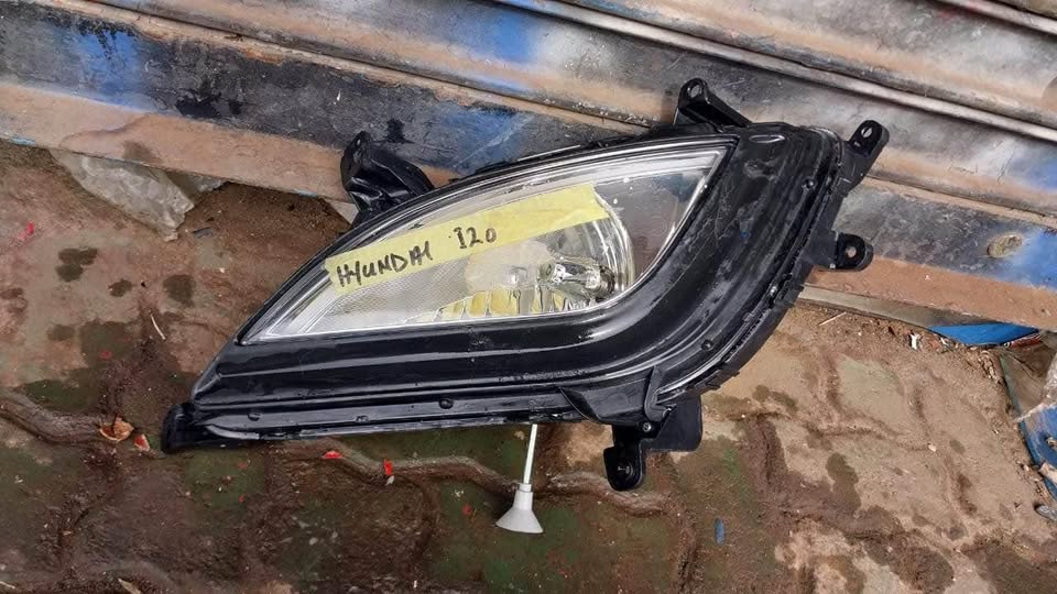 Hyundai i20 fog light - Private Seller
