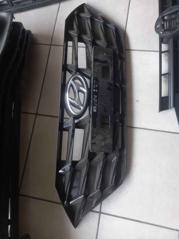 Hyundai i20 grill - Private Seller Hyundai i20 grill - Private Seller