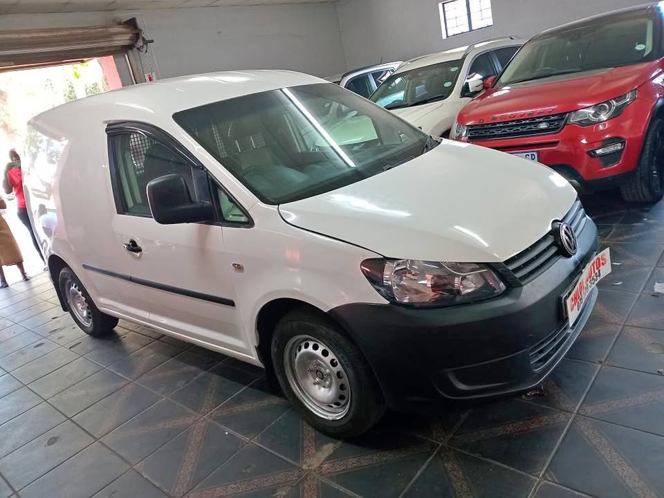 2014 VW Caddy 1.6i White, Manual, Petrol, 129000km