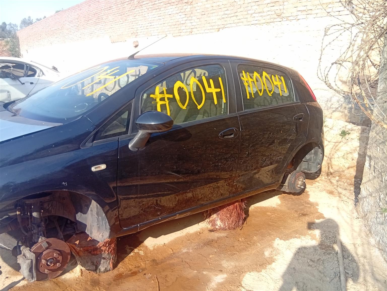 Fiat Punto manual stripping for spares - Private Seller Fiat Punto manual stripping for spares - Private Seller