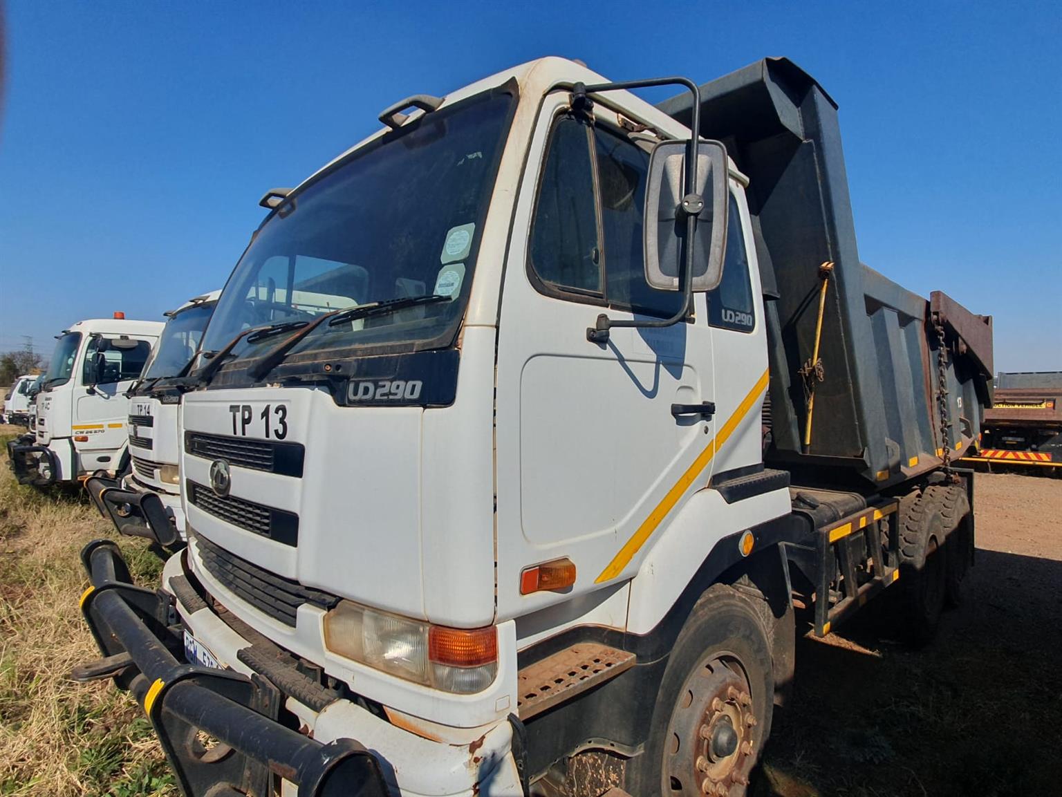 Ud 290 10 cube TIPPERS | Junk Mail Marketplace