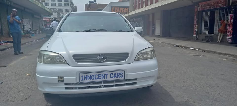 2000 OPEL ASTRA CLASSIC SEDAN 1.6 ECO TEC. MANUAL PETROL, WHITE COLOUR,