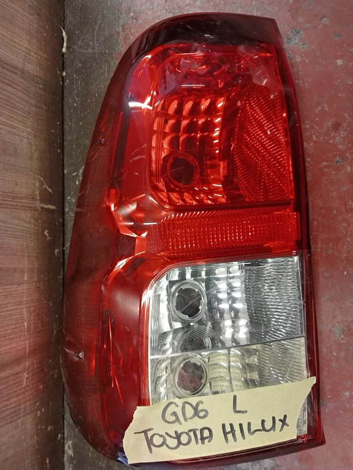 TOYOTA HILUX GD6 TAILLIGHT - Private Seller