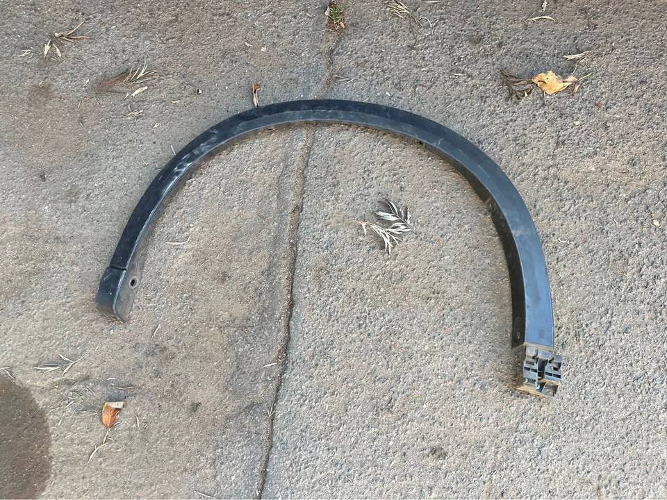 Mazda cx5 left side wheel arch - Private Seller Mazda cx5 left side wheel arch - Private Seller