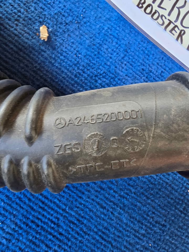 Mercedes W176 W246 X156 W242 C117 X117 Booster Pipe - Private Seller