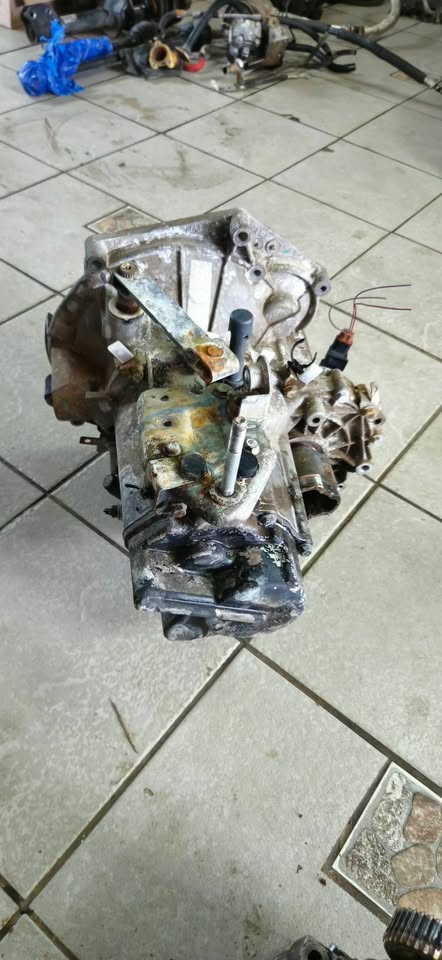 TATA INDICA GEARBOX - Private Seller