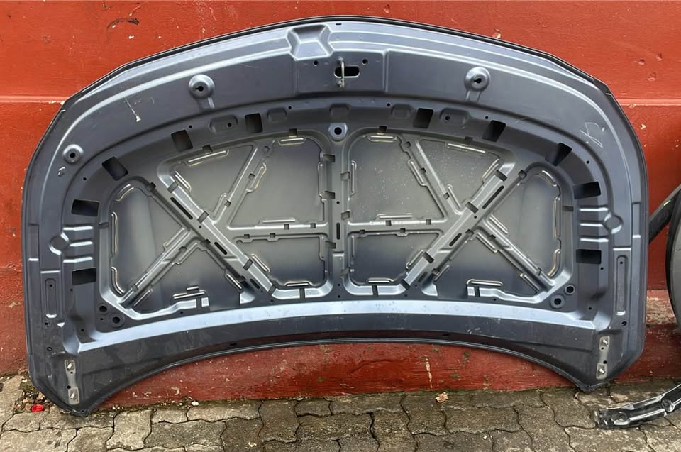 GAC GS3 BONNET - Private Seller GAC GS3 BONNET - Private Seller
