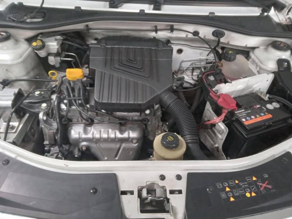 Nissan NP200 2021