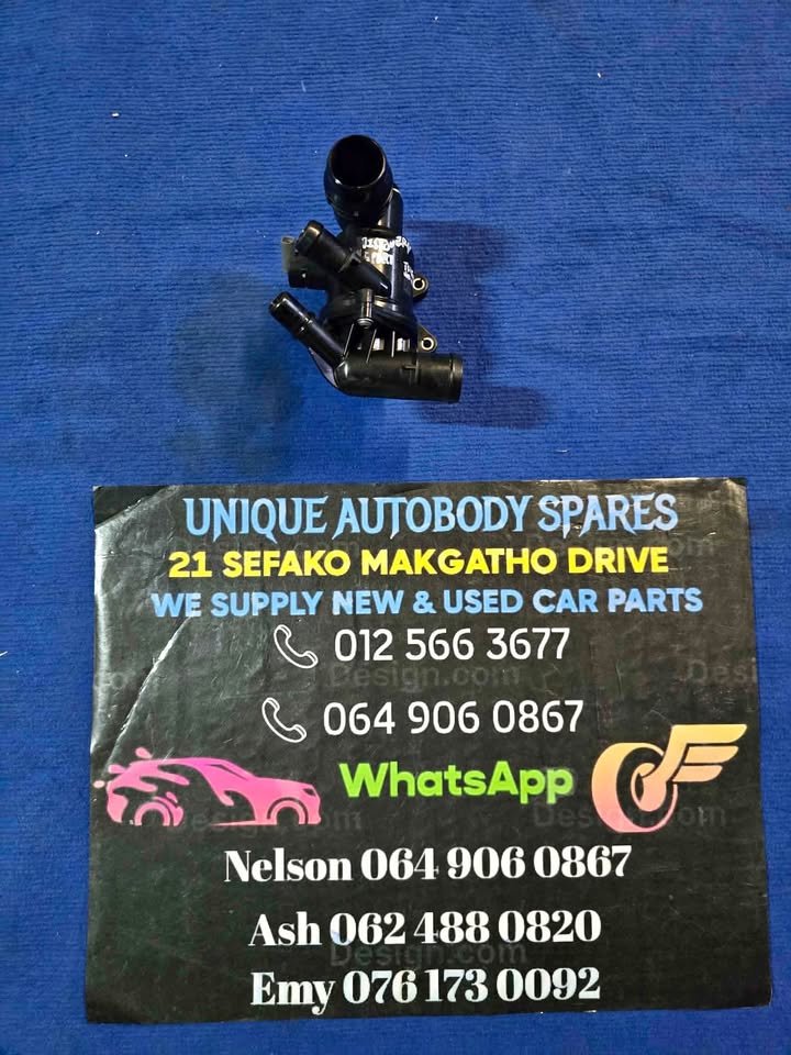 Land Rover Discovery Sport Thermostat Housing