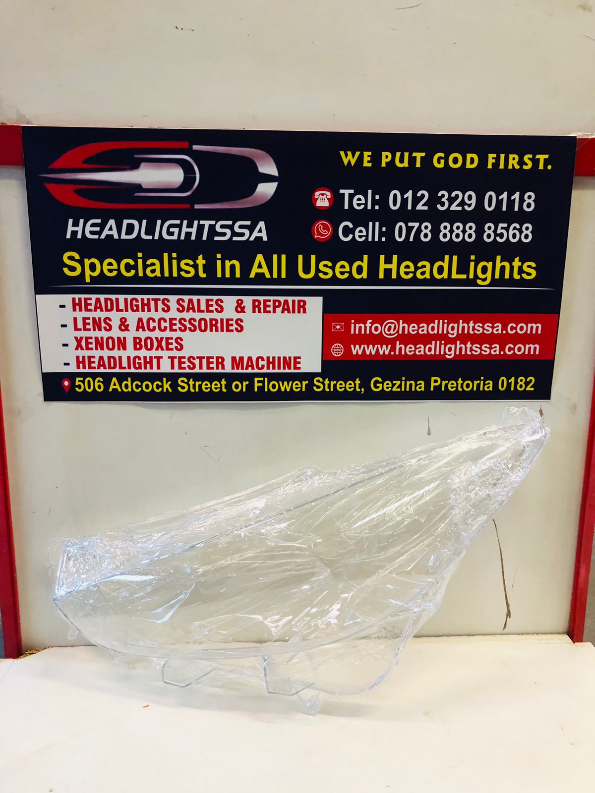 Mazda 3 left side side headlight lens - Private Seller Mazda 3 left side side headlight lens - Private Seller