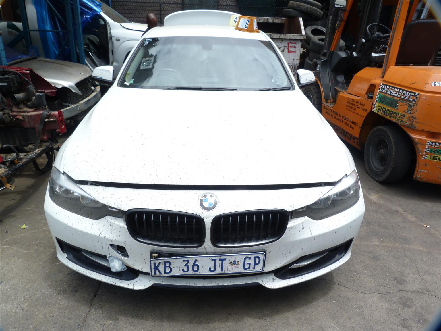 BMW 320i F30 AT - 2012 - Private Seller BMW 320i F30 AT - 2012 - Private Seller