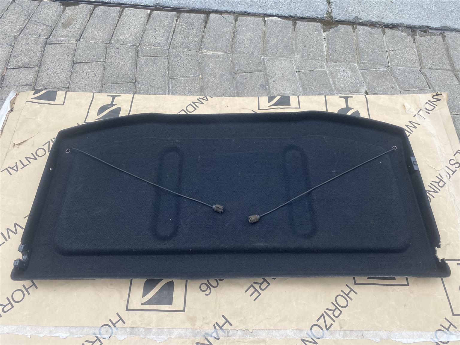 2015 HYUNDAI VELOSTER PARCEL SHELF FOR SALE. IN EXCELLENT CONDITION - Private Seller