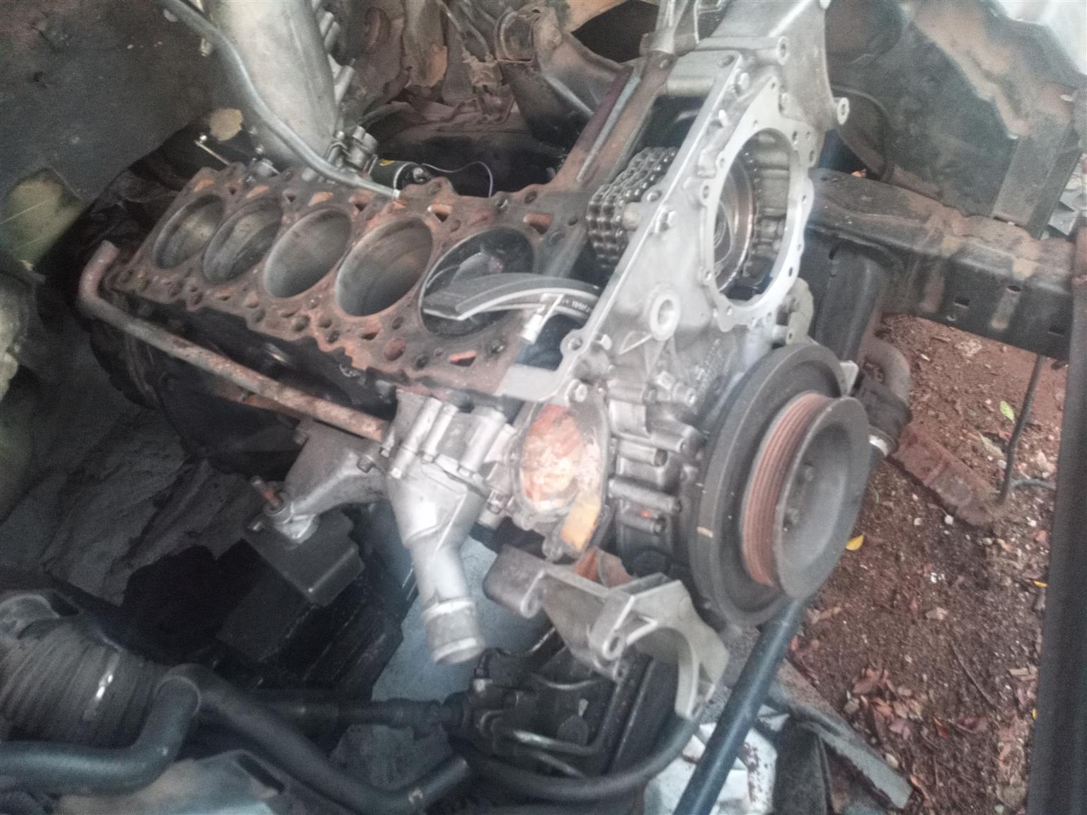 SsangYong/Mercedes-Benz OM662 Subassembly for Sale - Private Seller