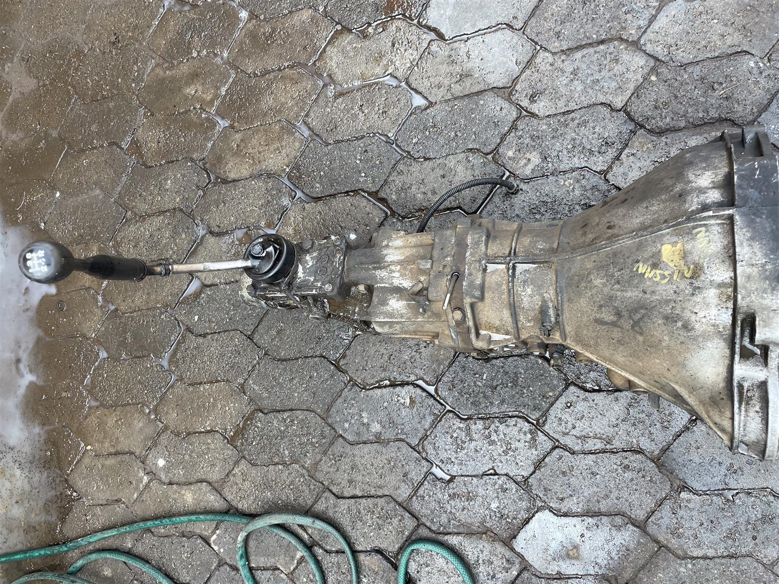 Nissan 2.7D gearbox - Private Seller