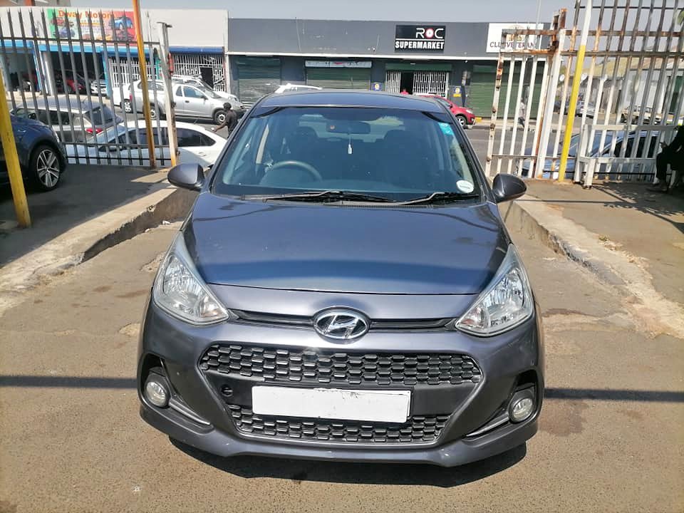 2018 Hyundai i10 1.2 Grand Service book