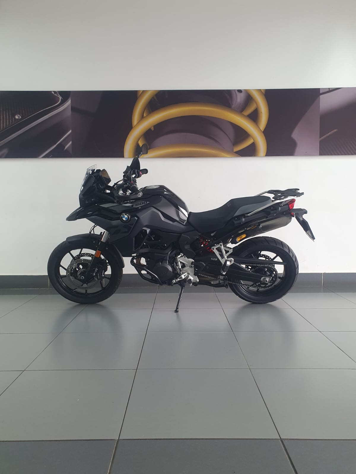BMW F800 GS STYLE TRIPPLE BLACK - Private Seller BMW F800 GS STYLE TRIPPLE BLACK - Private Seller