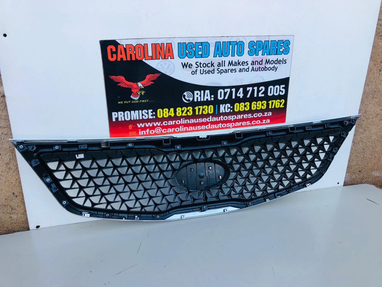 Kia Sportage radiator grill with chrome trimming (badge) - Private Seller Kia Sportage radiator grill with chrome trimming (badge) - Private Seller
