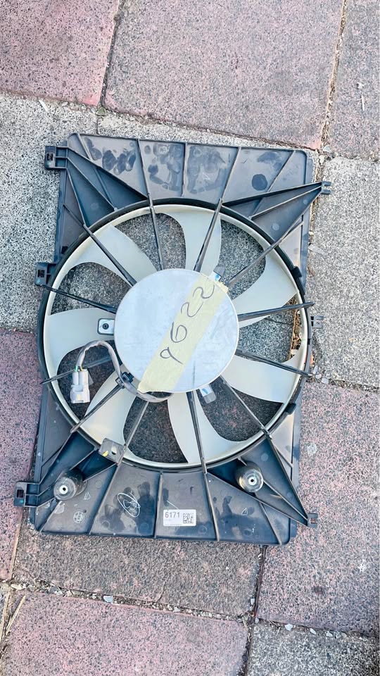 Suzuki Swift / Dzire / Baleno Fan 2018 - Private Seller Suzuki Swift / Dzire / Baleno Fan 2018 - Private Seller
