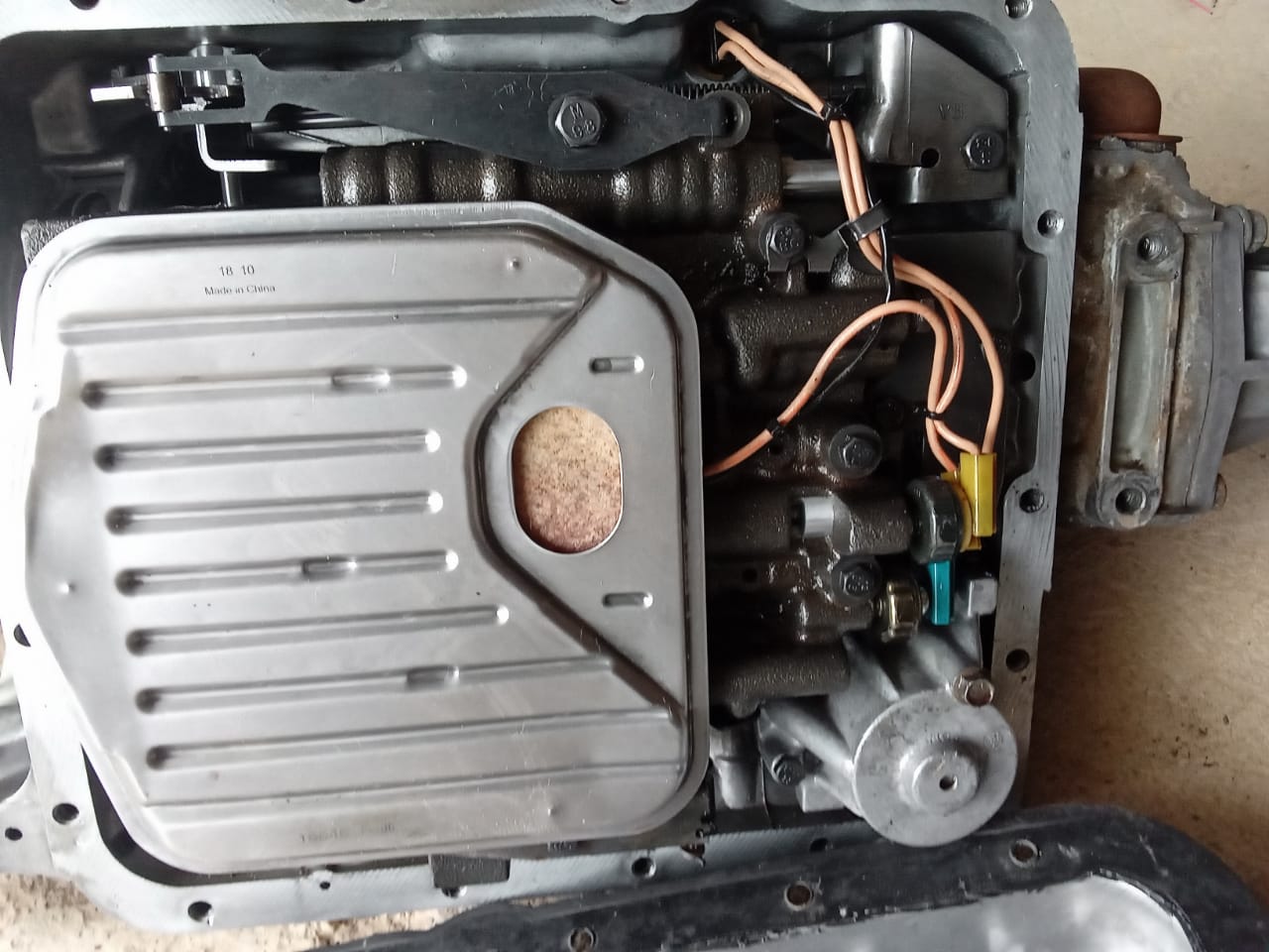 Chevrolet (TH700) 4 speed gearbox with torque converter - Private Seller Chevrolet (TH700) 4 speed gearbox with torque converter - Private Seller