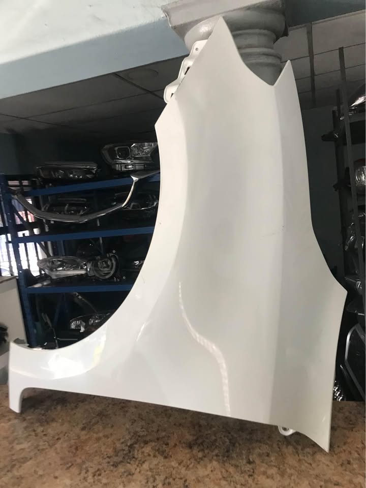 2018 Suzuki swift left fender for sale - Private Seller 2018 Suzuki swift left fender for sale - Private Seller