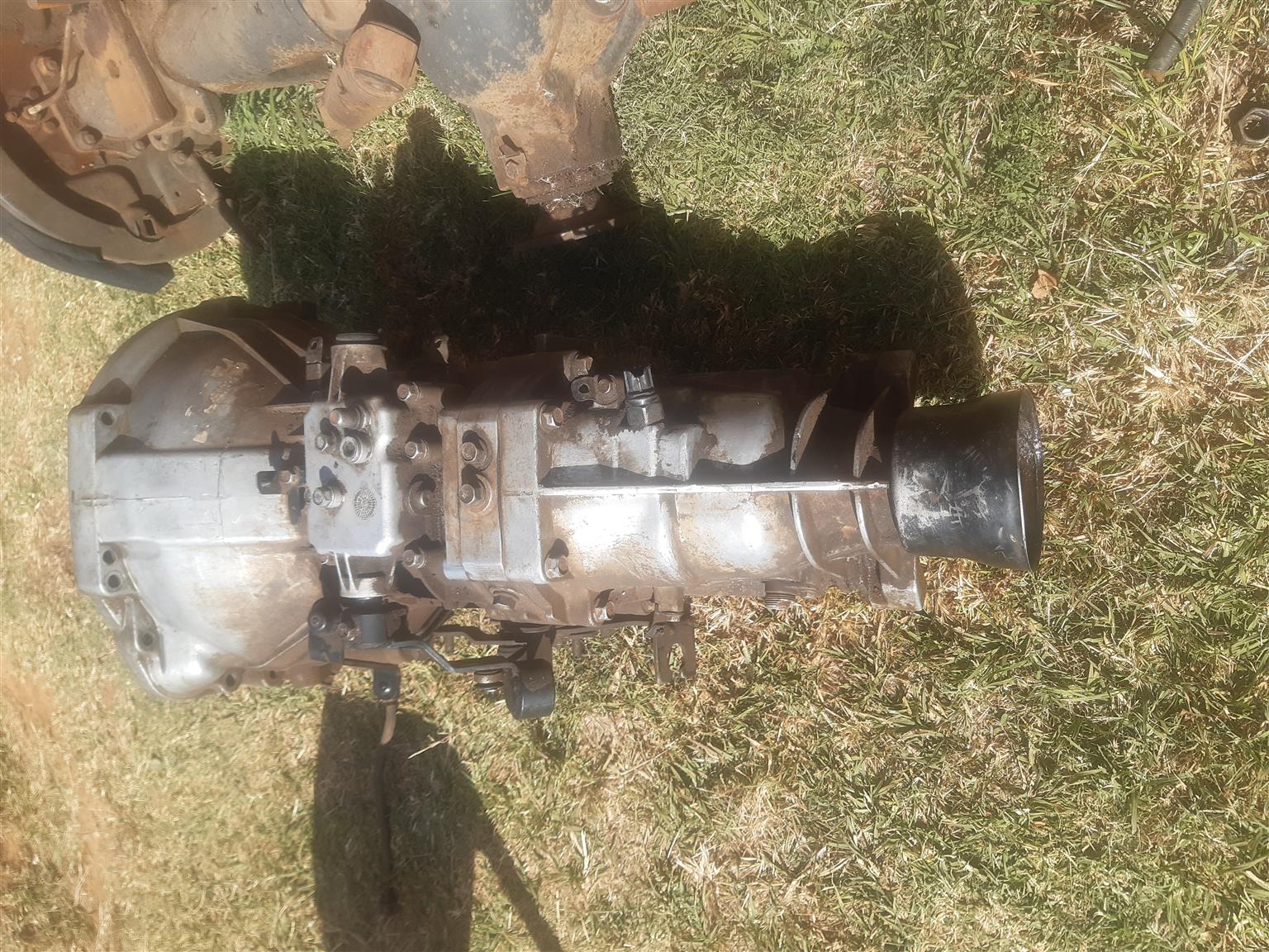 H1 HYUNDAI GEARBOX G4KG.