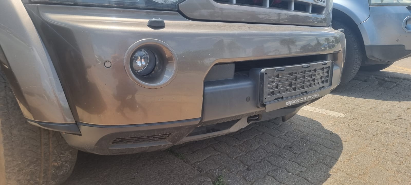 2012 Discovery 4 3.0 TDV6 SE Front Bumper for sale