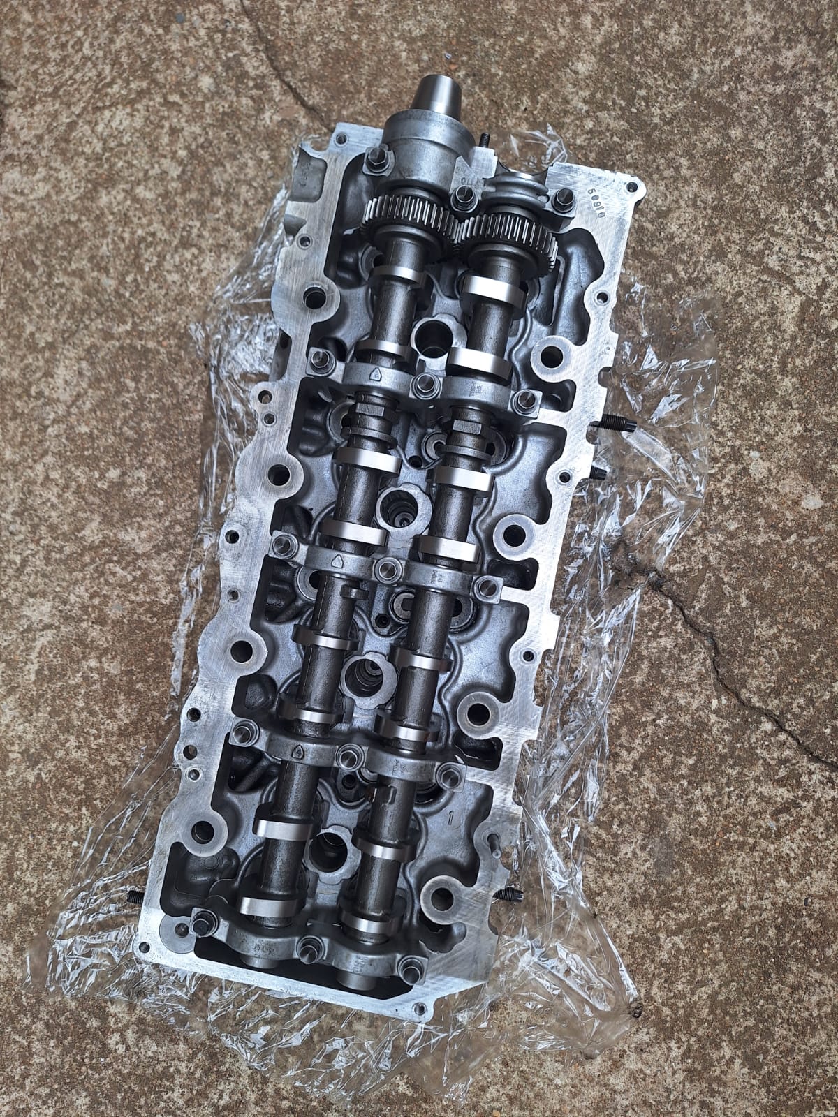 Toyota Quantum/hilux 2kd cylinder head - Private Seller