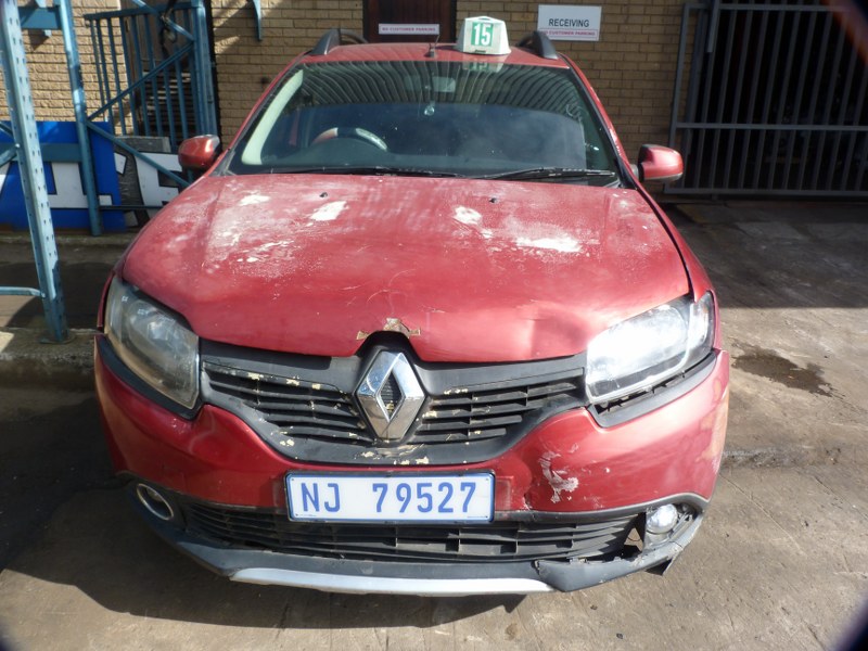 Renault Sandero 900T Manual Red - 2014 STRIPPING FOR SPARES - Private Seller Renault Sandero 900T Manual Red - 2014 STRIPPING FOR SPARES - Private Seller