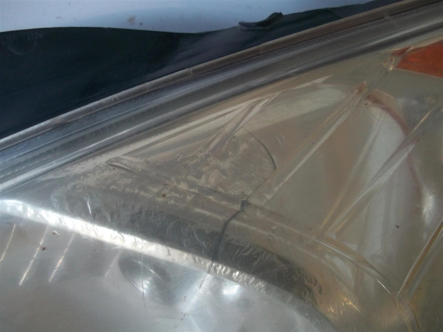 Hyundai Accent '06-'11 left headlights - Private Seller