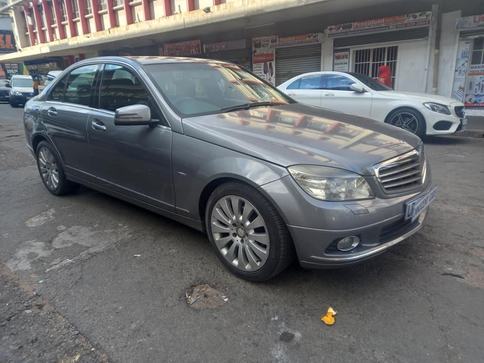 2011 MERCEDES BENZ C180 PETROL, AUTOMATIC TRANSMISSION, GREY COLOUR