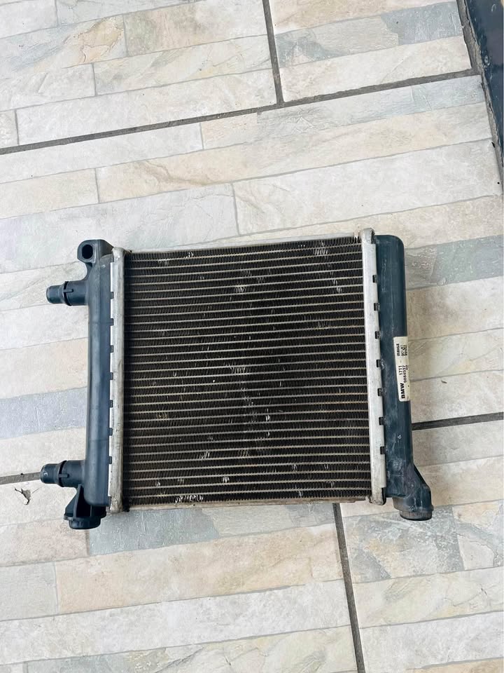 bmw F40 F45 F39 F60 Front Left Cooling Radaitor 9884537 - Private Seller bmw F40 F45 F39 F60 Front Left Cooling Radaitor 9884537 - Private Seller