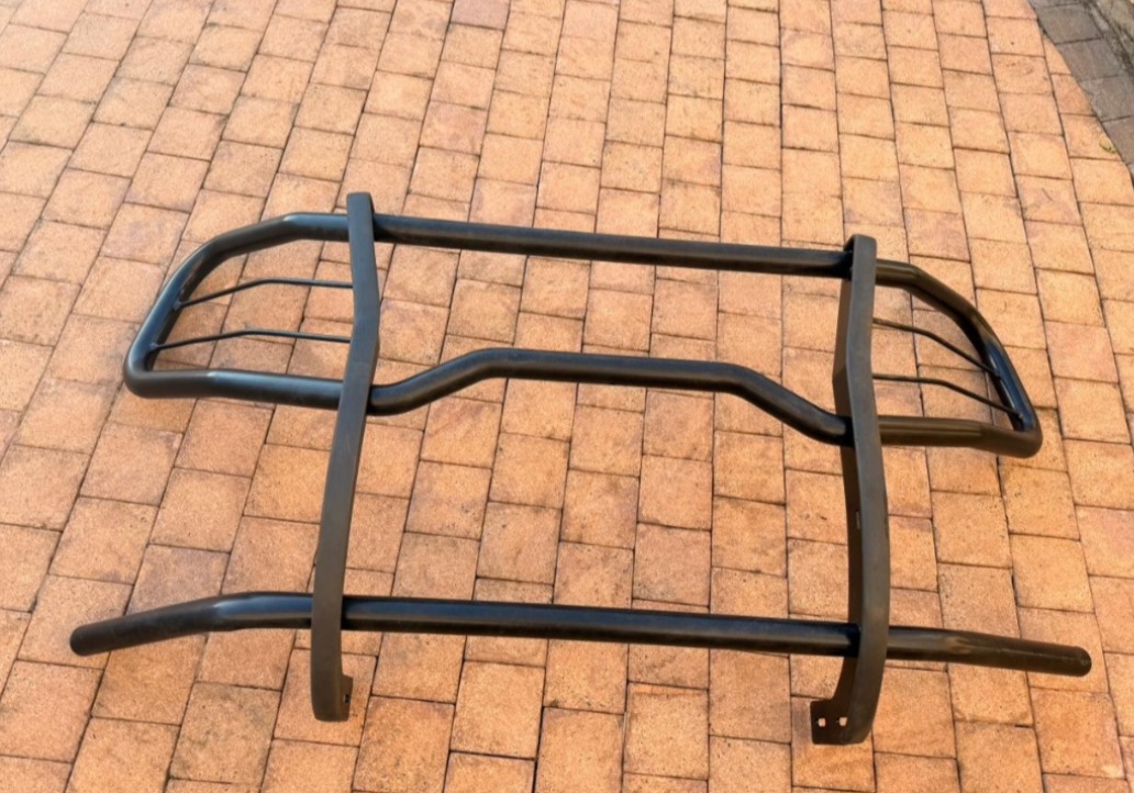 Mahindra Bush Bar (New) - Private Seller Mahindra Bush Bar (New) - Private Seller