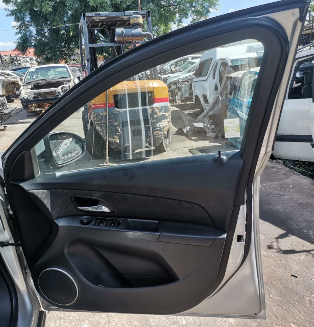 Latest Arrival Now Stripping 2012 Chev Cruze Hatchback - Private Seller