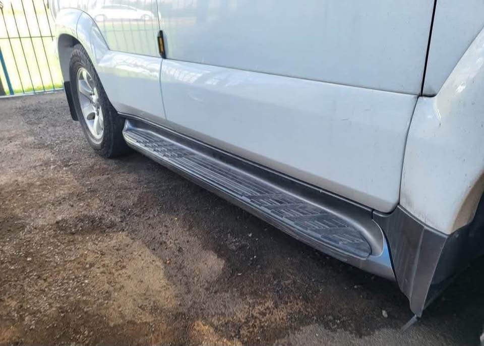 Toyota prado 120 4.0 v6 STRIPPING FOR SPARES  Call or whatsapp