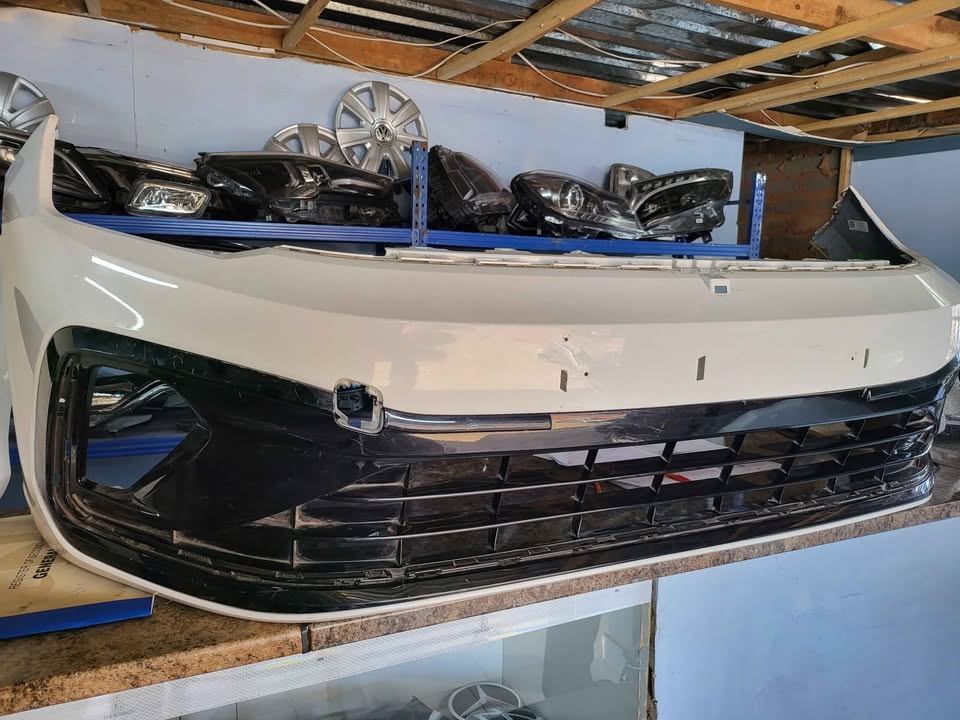 Vw polo9 sedan front bumper for sale.