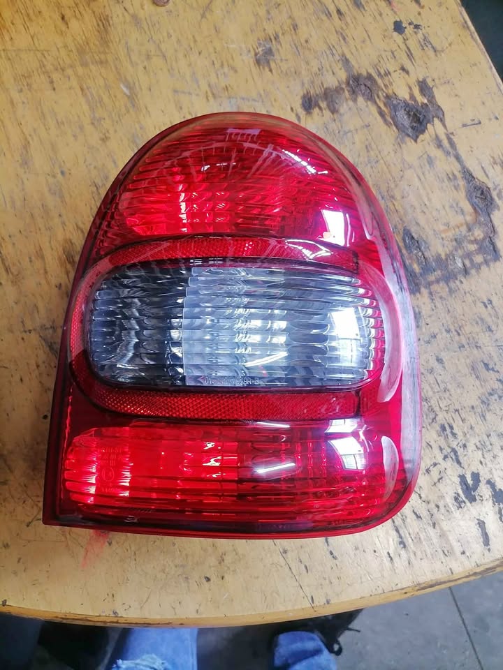 Opel Corsa Lite RHS Taillight brand new - Private Seller Opel Corsa Lite RHS Taillight brand new - Private Seller
