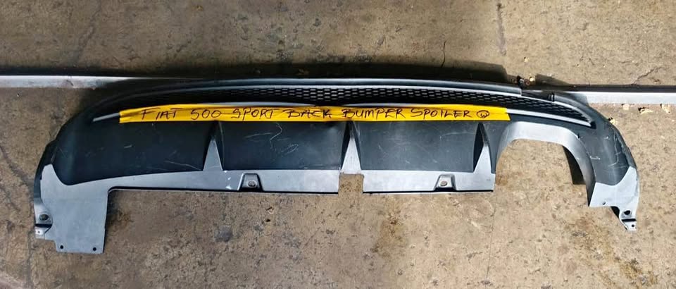 Fiat 500 Sport rear bumper spoiler - Private Seller Fiat 500 Sport rear bumper spoiler - Private Seller